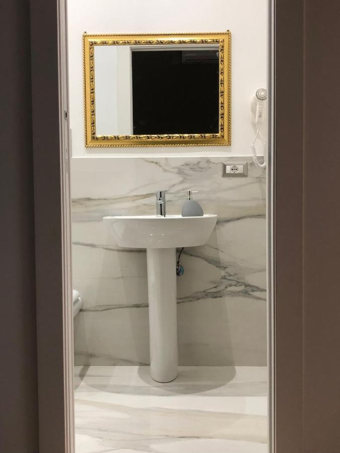 Nsh Apparthotel, Napoli Centro Eksteriør bilde