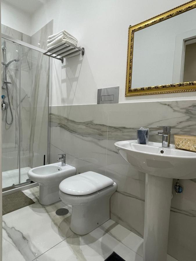 Nsh Apparthotel, Napoli Centro Eksteriør bilde