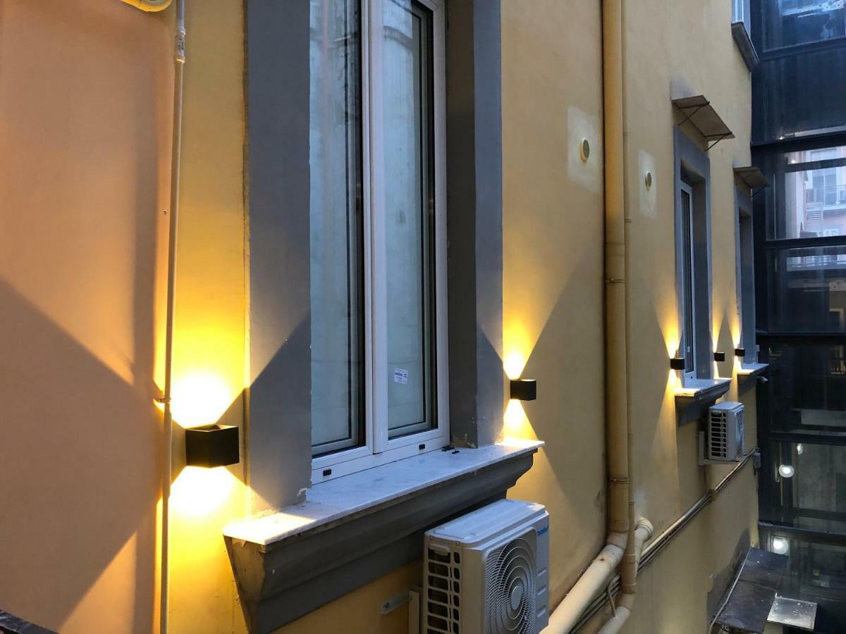 Nsh Apparthotel, Napoli Centro Eksteriør bilde